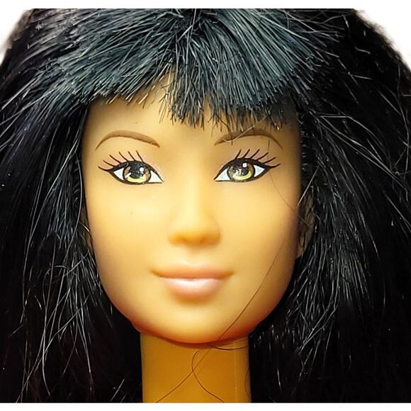 2002 Vintage Rio De Janeiro Lea Barbie Redressed~ Beautiful & Classy - Picture 2 of 11